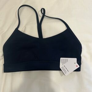 NWT lululemon True Navy Flow Y Bra size 6